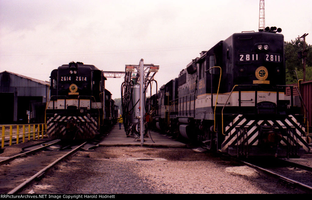SOU 2614 & 2811 share the fuel racks with other units